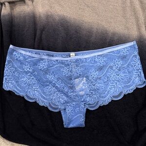 Stretch Lace Boyshort Panty in Periwinkle Blue